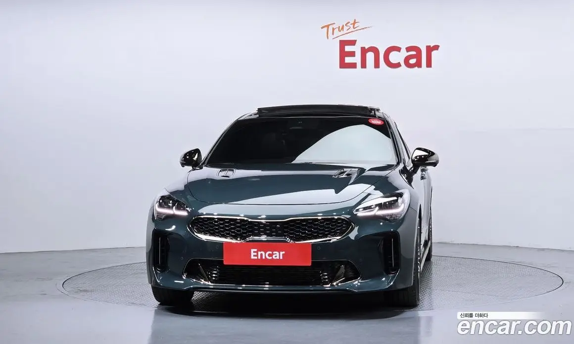 Kia Stinger 2022 3.3 автомат (гидро), фото 3 Kia Stinger 2022 3.3 автомат (гидро), фото 3