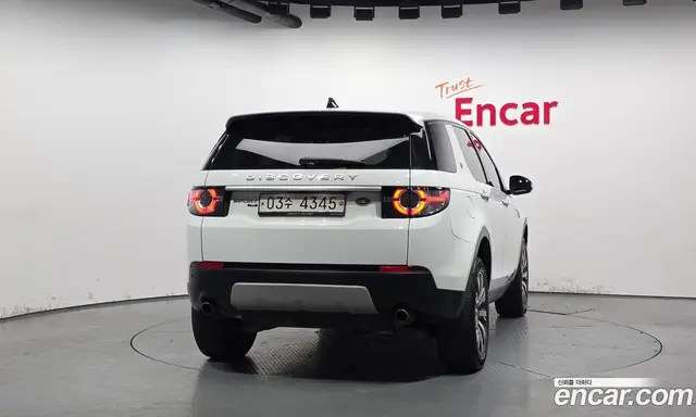 Land Rover Discovery Sport 2018 2.0 автомат (гидро), миниатюра 4