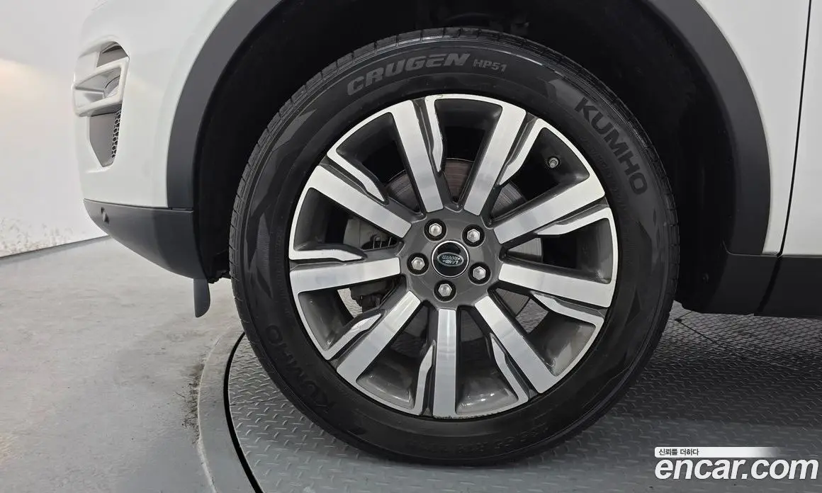 Land Rover Discovery Sport 2018 2.0 автомат (гидро), фото 5