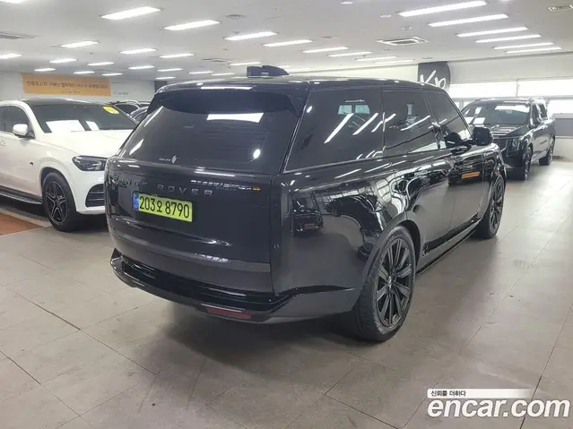 Land Rover Range Rover 2025 3.0 автомат (гидро), миниатюра 2 Land Rover Range Rover 2025 3.0 автомат (гидро), миниатюра 2