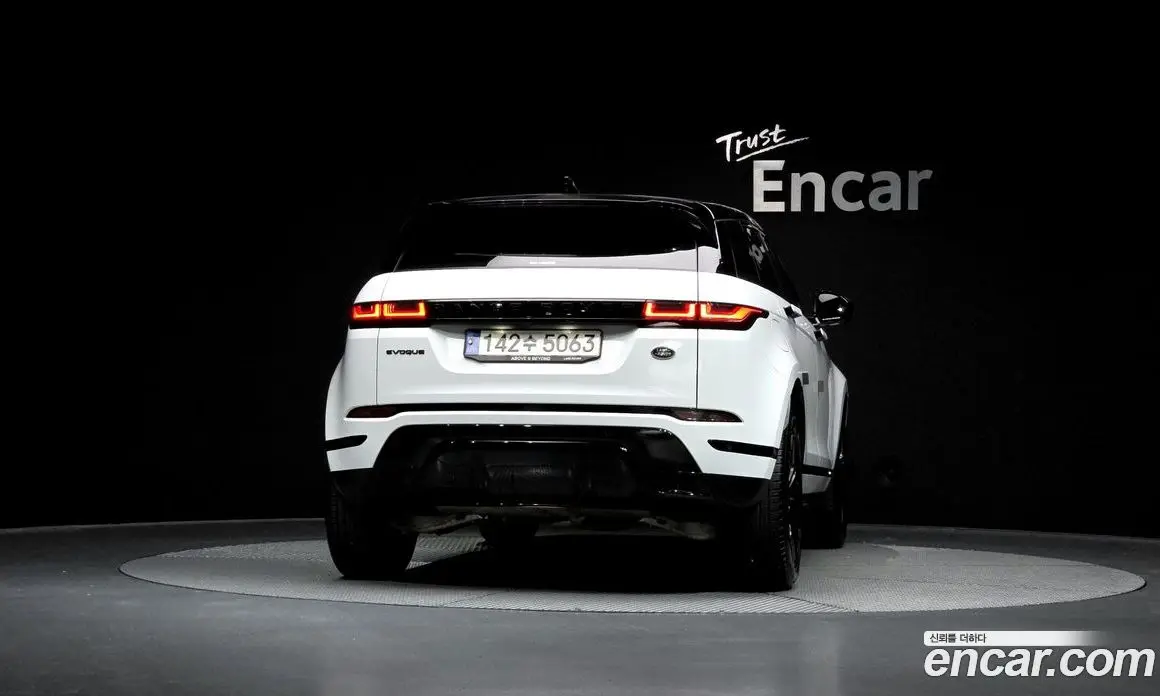 Land Rover Range Rover Evoque 2021 2.0 автомат (гидро), фото 4 Land Rover Range Rover Evoque 2021 2.0 автомат (гидро), фото 4