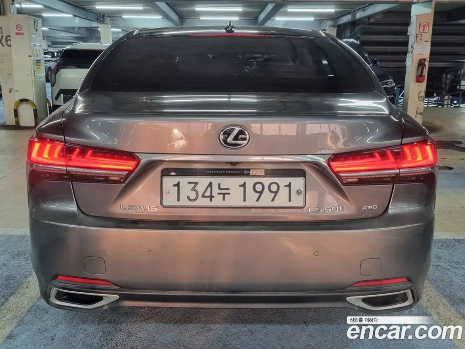 Lexus LS 2020 3.4 автомат (гидро), фото 3 Lexus LS 2020 3.4 автомат (гидро), фото 3