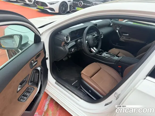 Mercedes-Benz A-Class 2024 2.0 автомат (гидро), миниатюра 3