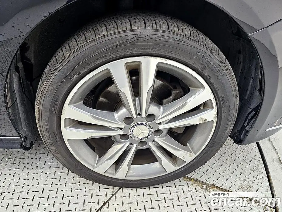 Mercedes-Benz B-Class 2014 1.8 автомат (гидро), фото 20