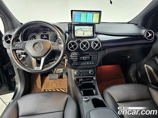 Mercedes-Benz B-Class 2014 1.8 автомат (гидро), миниатюра 5