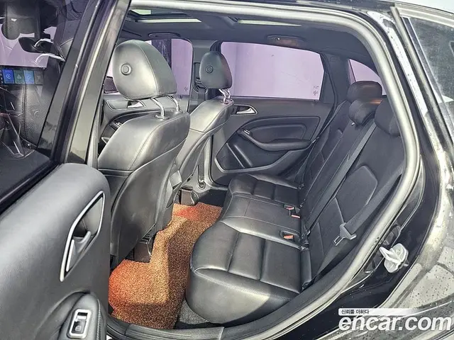 Mercedes-Benz B-Class 2014 1.8 автомат (гидро), миниатюра 9