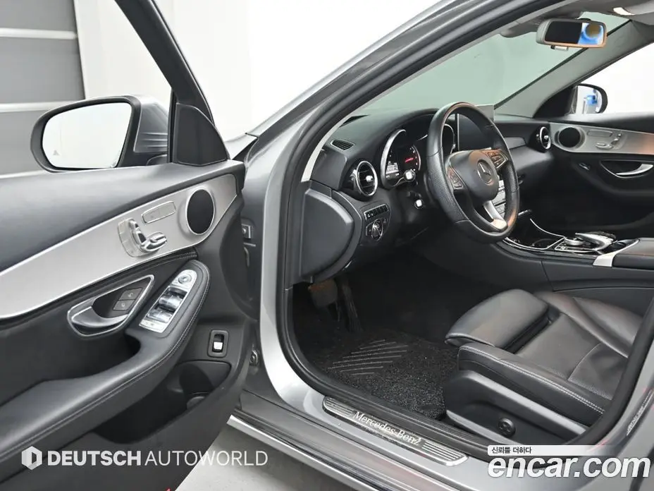 Mercedes-Benz C-Class 2015 2.0 автомат (гидро), фото 11