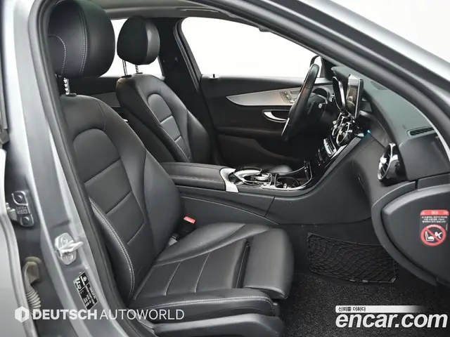 Mercedes-Benz C-Class 2015 2.0 автомат (гидро), миниатюра 10