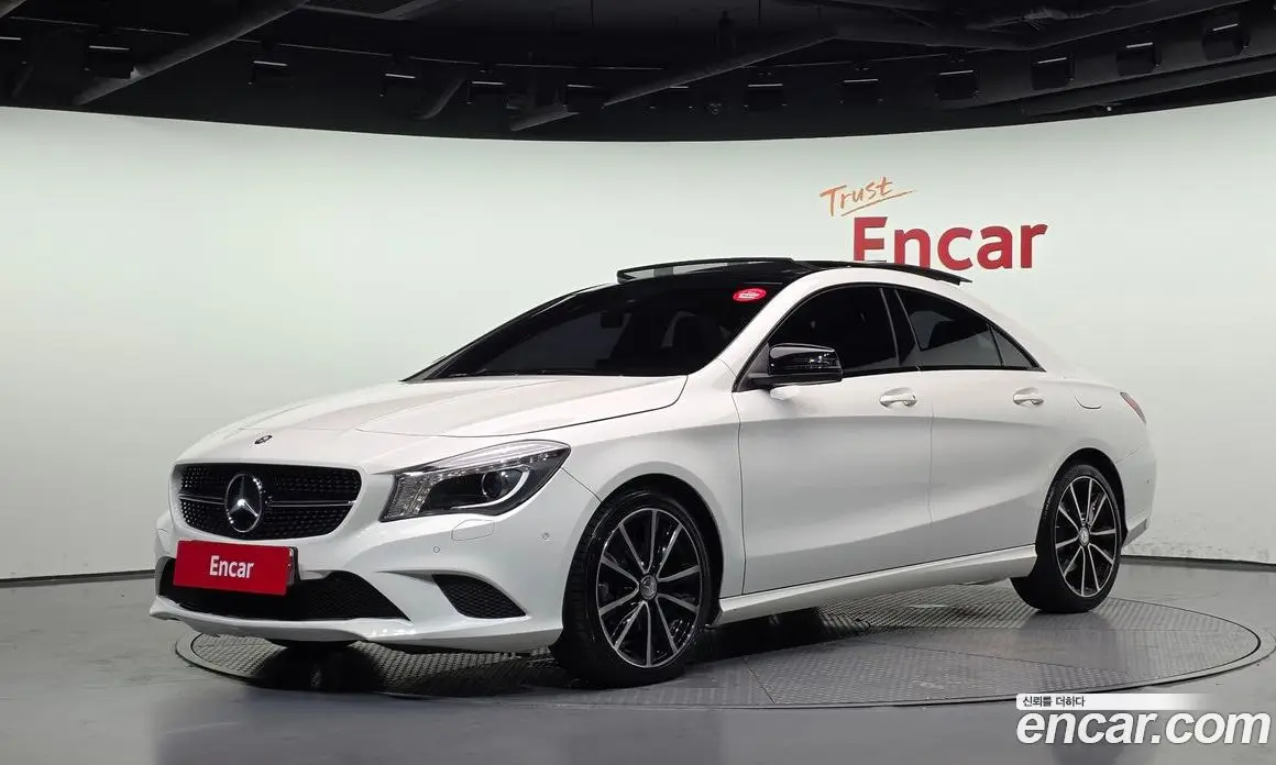 Mercedes-Benz CLA-Class 2016 2.1 автомат (гидро), фото 1 Mercedes-Benz CLA-Class 2016 2.1 автомат (гидро), фото 1