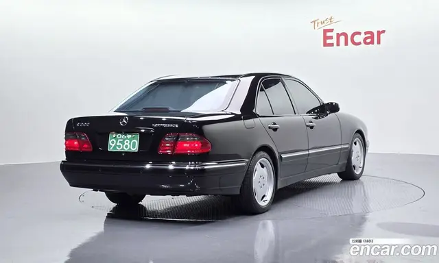 Mercedes-Benz E-Class 2002 2.0 автомат (гидро), миниатюра 2