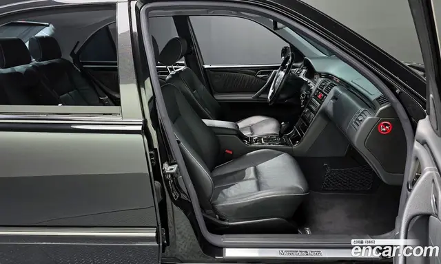 Mercedes-Benz E-Class 2002 2.0 автомат (гидро), миниатюра 11