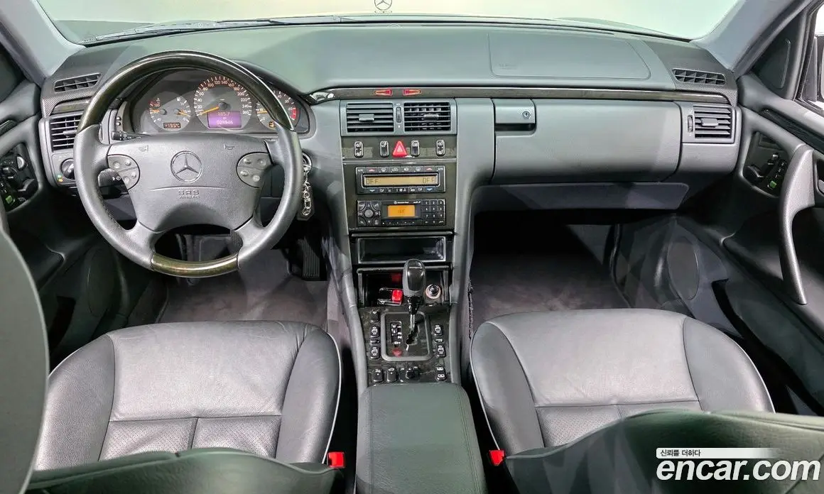 Mercedes-Benz E-Class 2002 2.0 автомат (гидро), фото 7