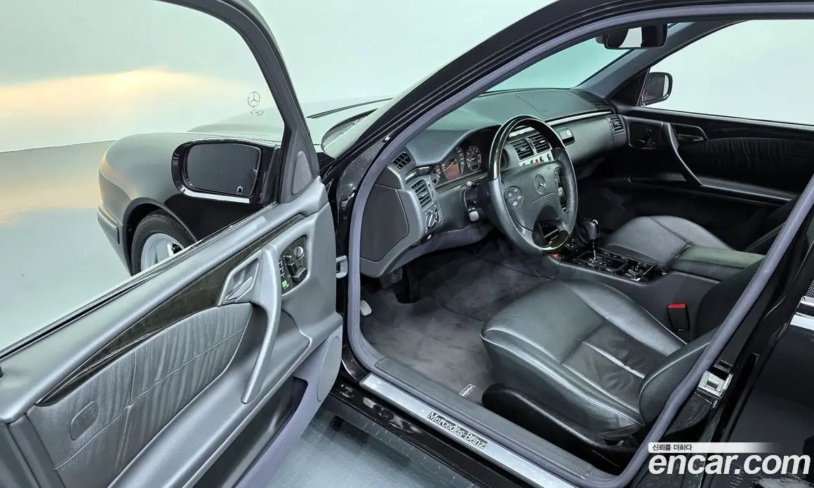 Mercedes-Benz E-Class 2002 2.0 автомат (гидро), фото 10