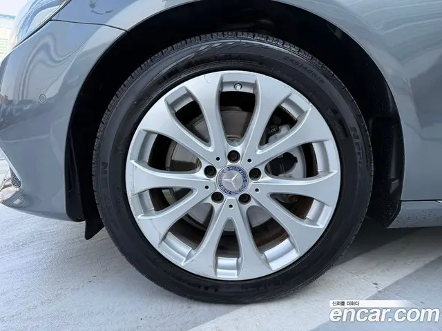 Mercedes-Benz E-Class 2017 1.9 автомат (гидро), миниатюра 5 Mercedes-Benz E-Class 2017 1.9 автомат (гидро), миниатюра 5