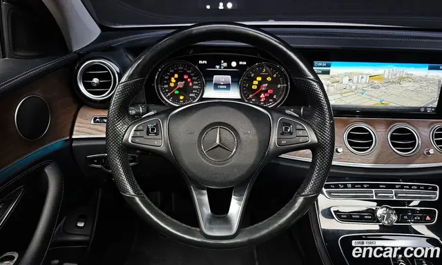 Mercedes-Benz E-Class 2017 1.9 автомат (гидро), миниатюра 12