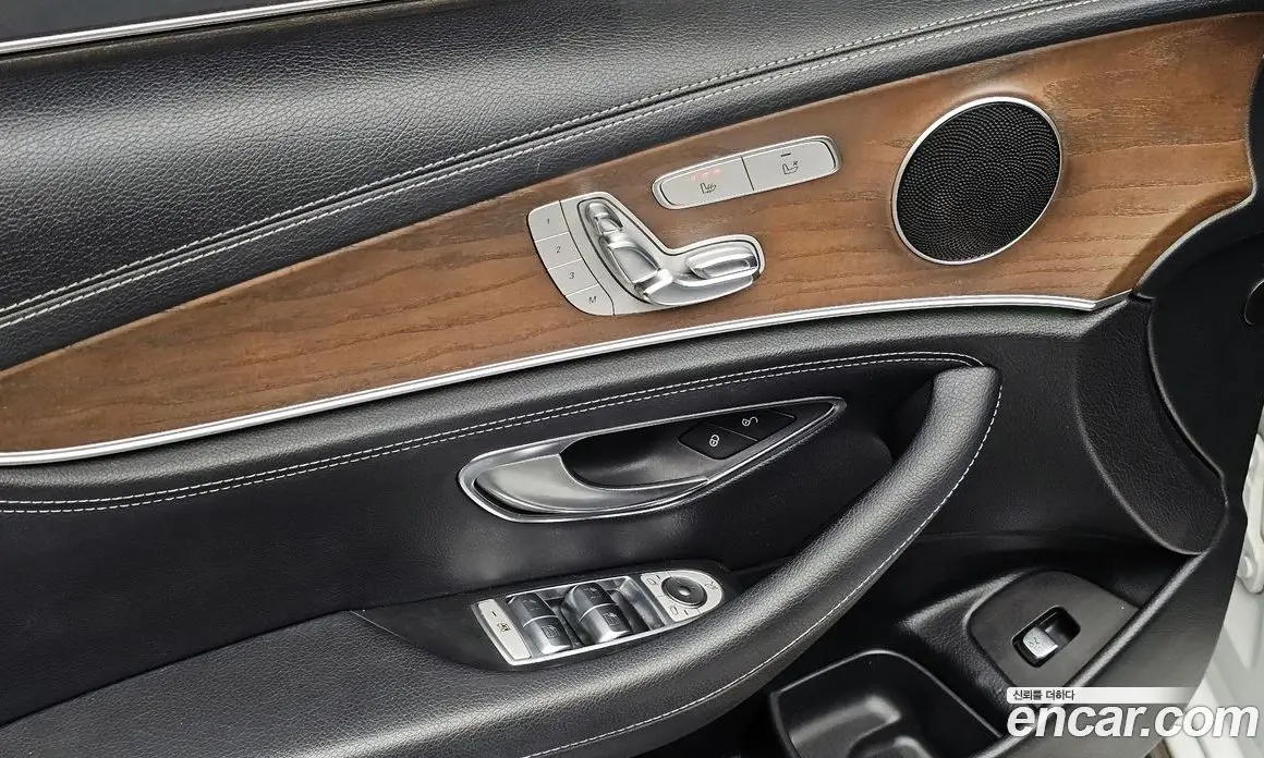 Mercedes-Benz E-Class 2017 1.9 автомат (гидро), фото 19 Mercedes-Benz E-Class 2017 1.9 автомат (гидро), фото 19