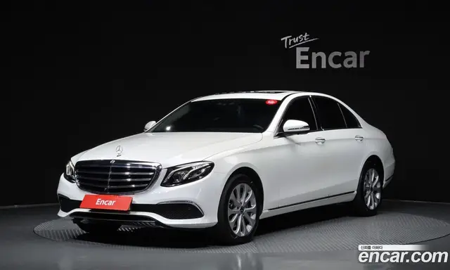 Mercedes-Benz E-Class, 2018, 110 780 км