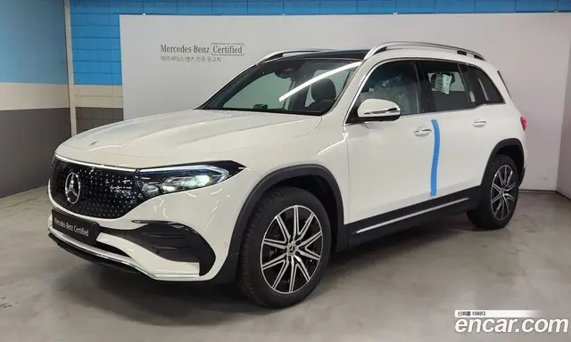 Mercedes-Benz EQB, 2025, 8 км