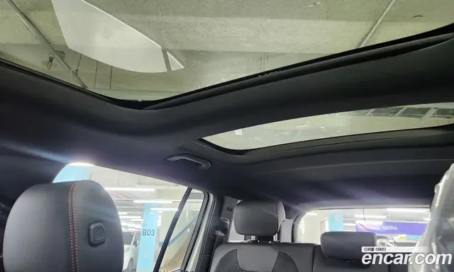Mercedes-Benz EQB 2025 автомат (гидро), миниатюра 6