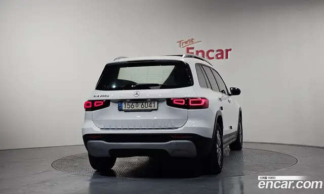 Mercedes-Benz GLB-Class 2021 1.9 автомат (гидро), миниатюра 4 Mercedes-Benz GLB-Class 2021 1.9 автомат (гидро), миниатюра 4