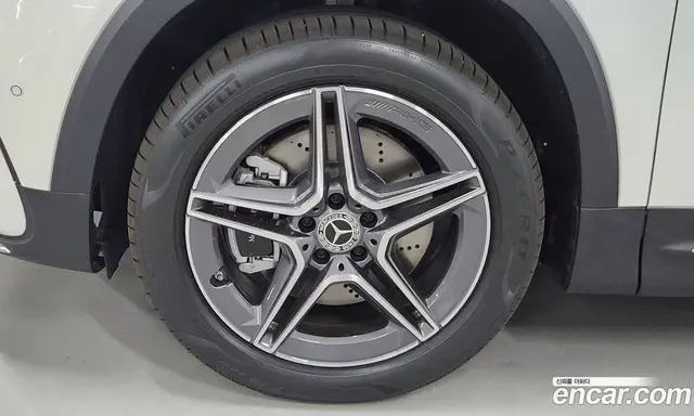 Mercedes-Benz GLB-Class 2025 2.0 автомат (гидро), миниатюра 5 Mercedes-Benz GLB-Class 2025 2.0 автомат (гидро), миниатюра 5