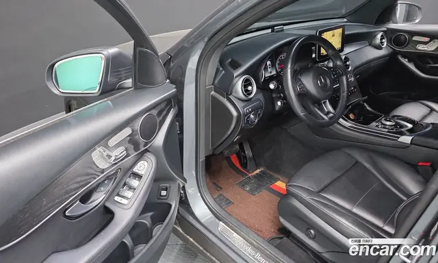 Mercedes-Benz GLC-Class 2019 2.0 автомат (гидро), миниатюра 11