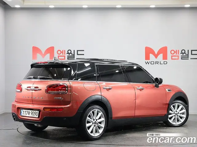 Mini Clubman 2020 2.0 автомат (гидро), миниатюра 3