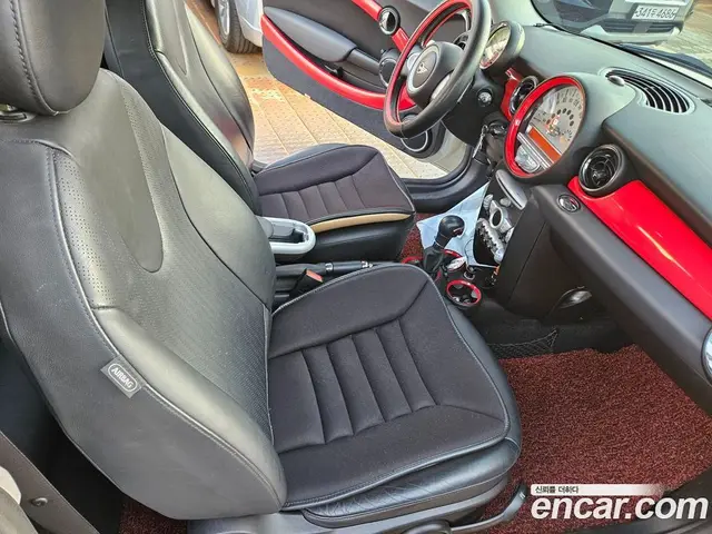 Mini Cooper 2008 1.6 автомат (гидро), миниатюра 12