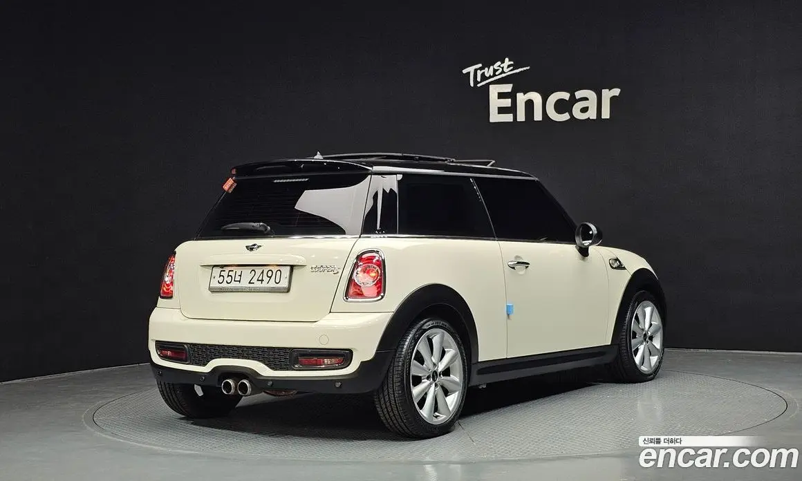 Mini Cooper 2013 1.6 автомат (гидро), фото 2 Mini Cooper 2013 1.6 автомат (гидро), фото 2