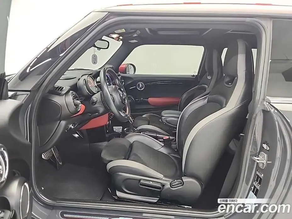 Mini Cooper 2020 2.0 автомат (гидро), фото 11 Mini Cooper 2020 2.0 автомат (гидро), фото 11