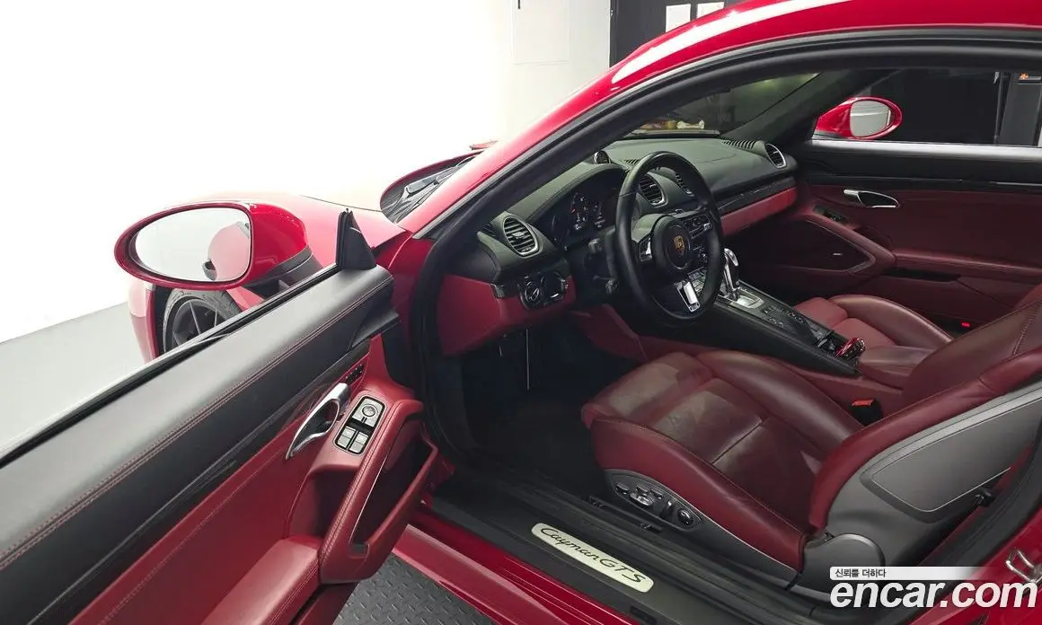 Porsche 718 2019 2.5 автомат (гидро), фото 11 Porsche 718 2019 2.5 автомат (гидро), фото 11