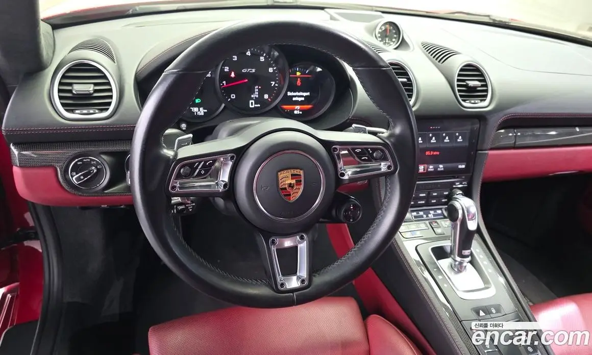 Porsche 718 2019 2.5 автомат (гидро), фото 13 Porsche 718 2019 2.5 автомат (гидро), фото 13