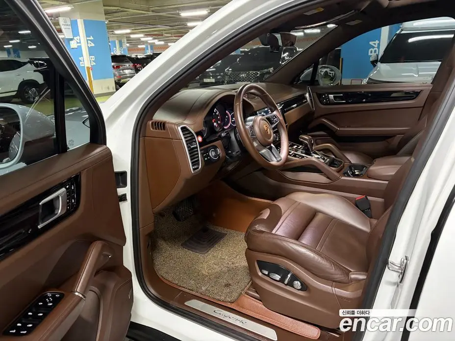 Porsche Cayenne 2019 3.0 автомат (гидро), фото 16