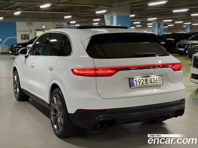 Porsche Cayenne 2019 3.0 автомат (гидро), миниатюра 4