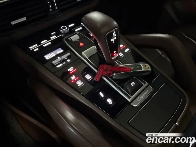 Porsche Cayenne 2019 3.0 автомат (гидро), миниатюра 10