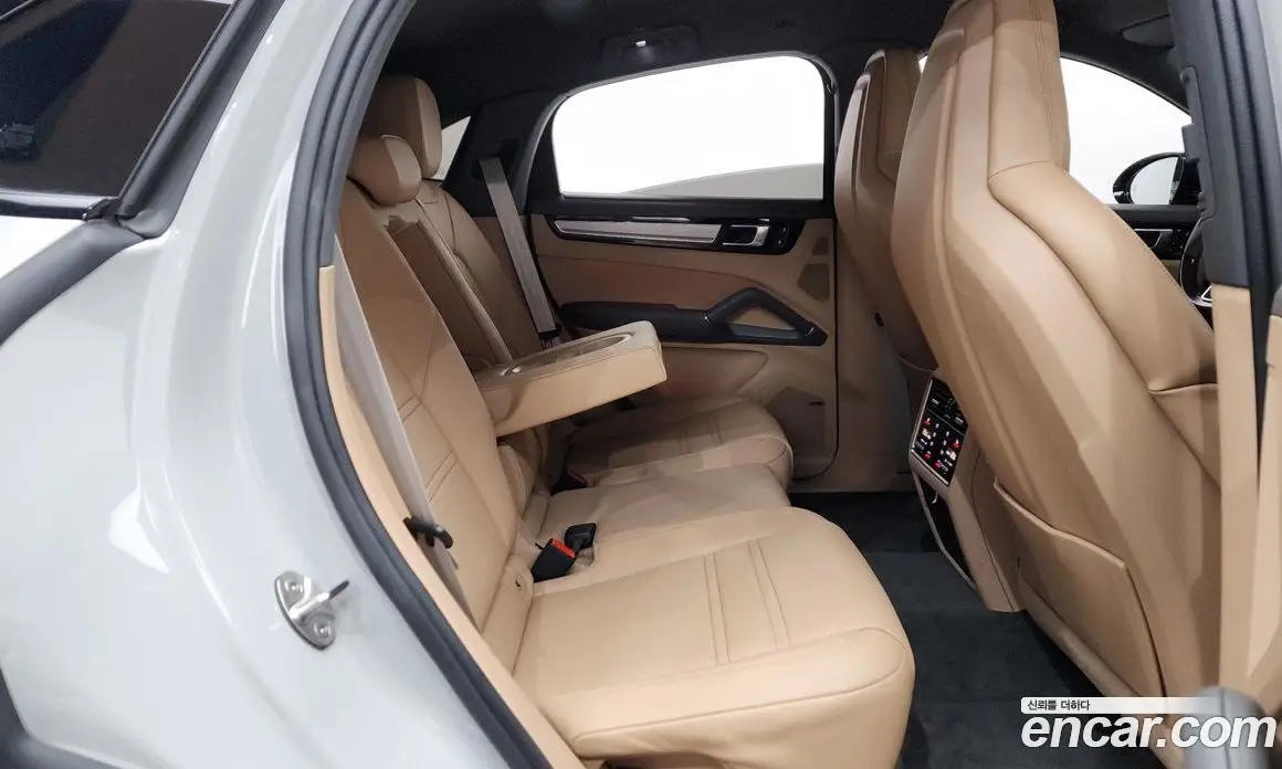 Porsche Cayenne 2022 3.0 автомат (гидро), фото 12