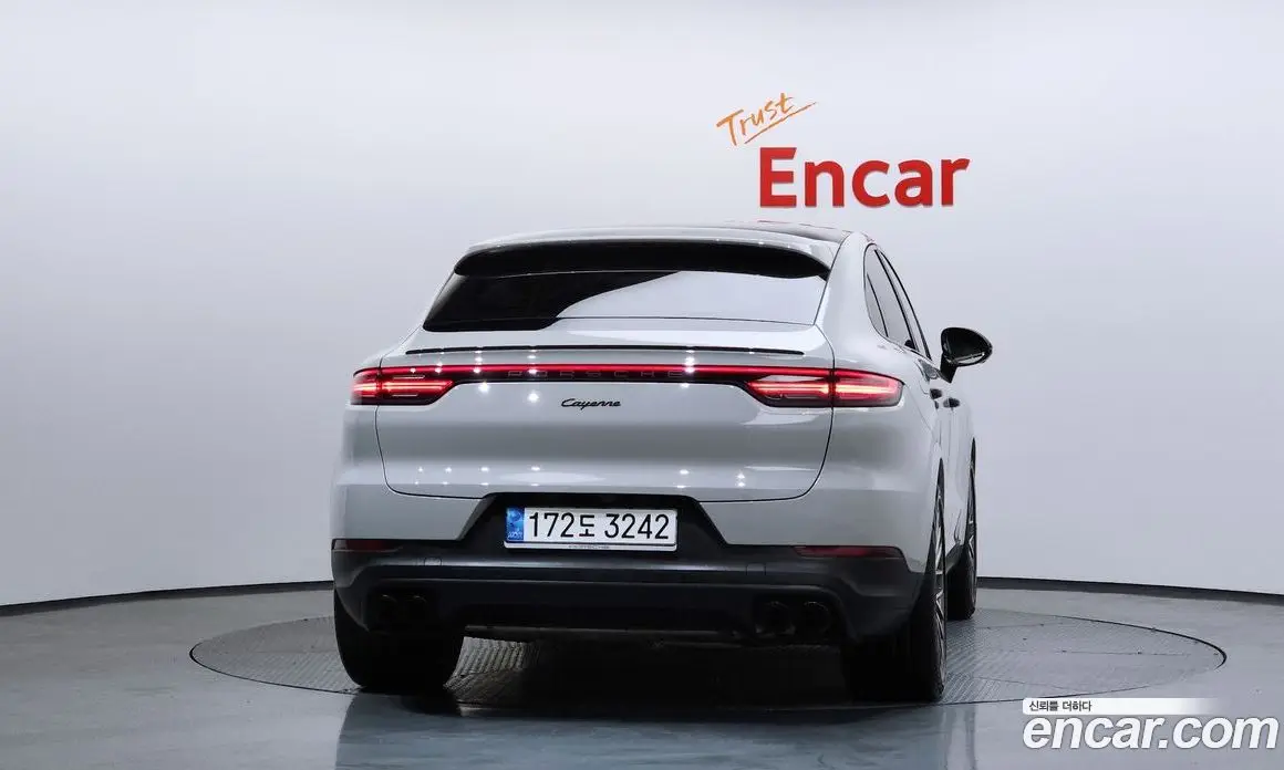 Porsche Cayenne 2022 3.0 автомат (гидро), фото 4