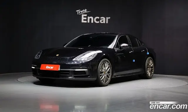 Porsche Panamera, 2018, 115 215 км