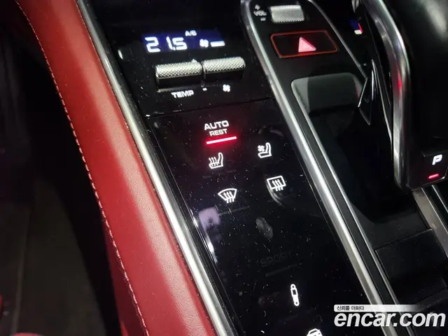 Porsche Panamera 2019 3.0 автомат (гидро), миниатюра 12