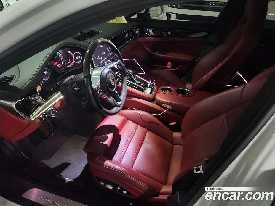 Porsche Panamera 2019 3.0 автомат (гидро), фото 8 Porsche Panamera 2019 3.0 автомат (гидро), фото 8
