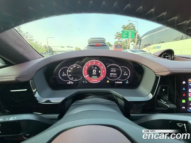 Porsche Panamera 2025 2.9 автомат (гидро), миниатюра 11