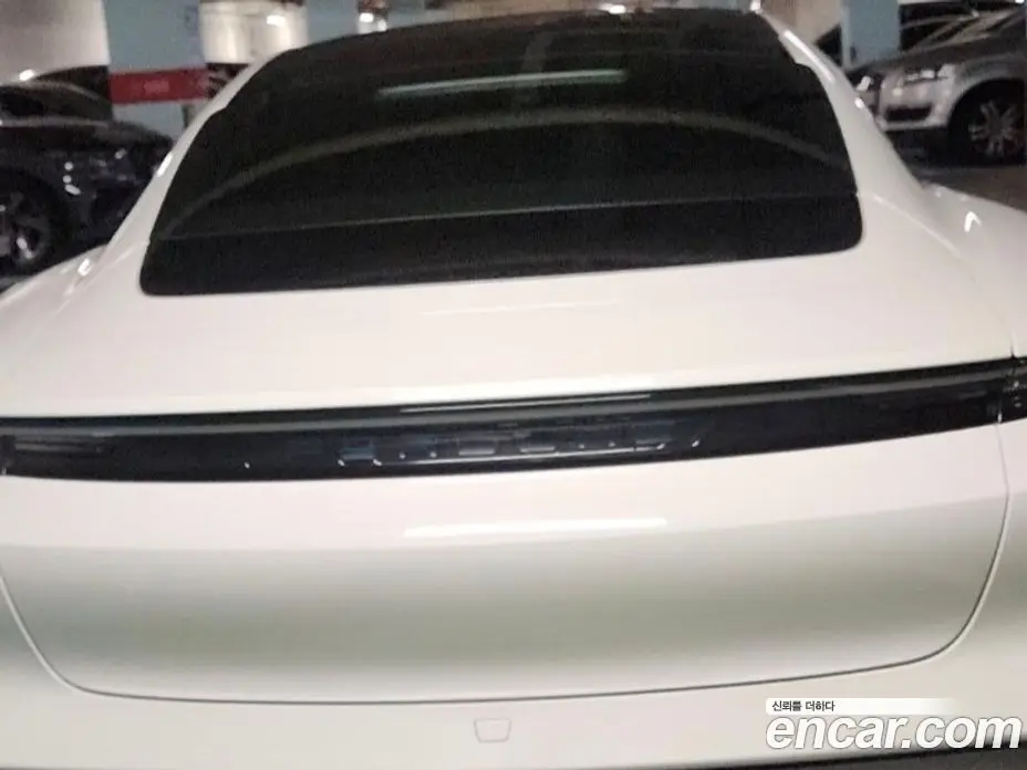 Porsche Taycan 2025 автомат (гидро), фото 3 Porsche Taycan 2025 автомат (гидро), фото 3