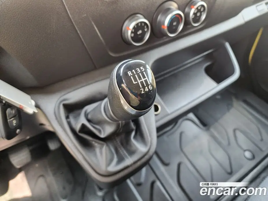Renault (Samsung) Master 2020 2.3 механика, фото 18 Renault (Samsung) Master 2020 2.3 механика, фото 18