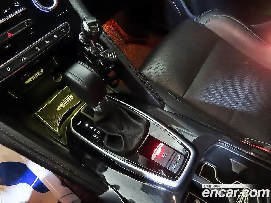 Renault (Samsung) QM6 2016 2.0 автомат (гидро), фото 9 Renault (Samsung) QM6 2016 2.0 автомат (гидро), фото 9