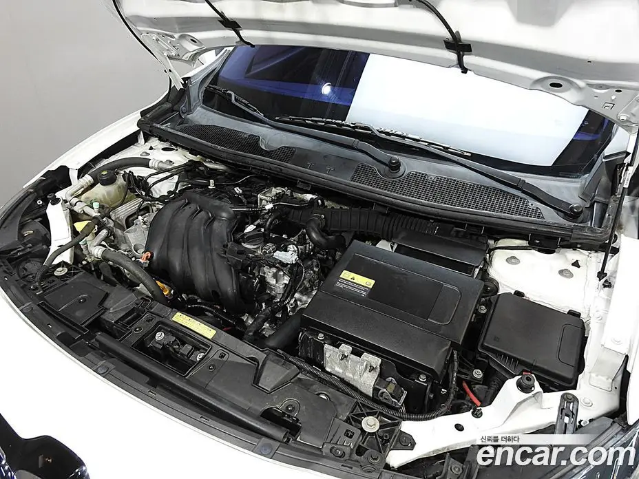 Renault (Samsung) SM3 2015 1.6 автомат (гидро), фото 6 Renault (Samsung) SM3 2015 1.6 автомат (гидро), фото 6