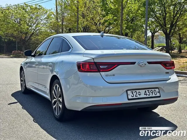 Renault (Samsung) SM6 2016 2.0 автомат (гидро), миниатюра 6 Renault (Samsung) SM6 2016 2.0 автомат (гидро), миниатюра 6