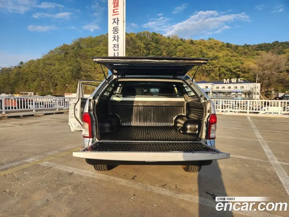 SsangYong Korando 2012 2.0 автомат (гидро), фото 6