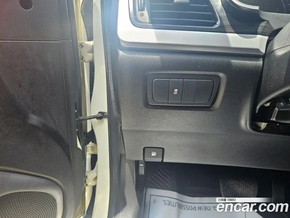 SsangYong Korando 2013 2.0 автомат (гидро), фото 15