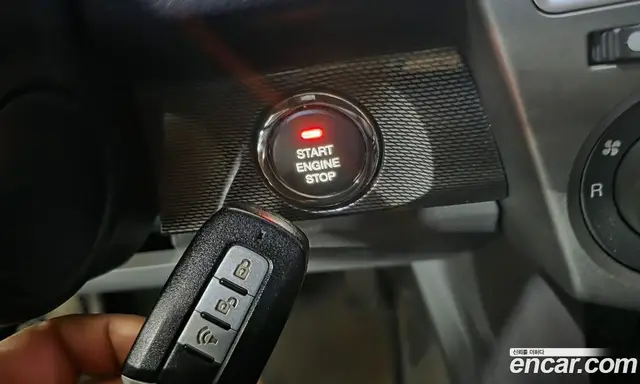 SsangYong Korando 2013 2.0 автомат (гидро), миниатюра 9