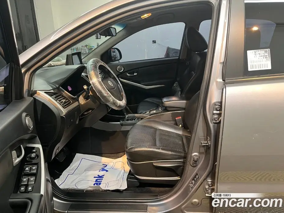 SsangYong Korando 2014 2.0 автомат (гидро), фото 12